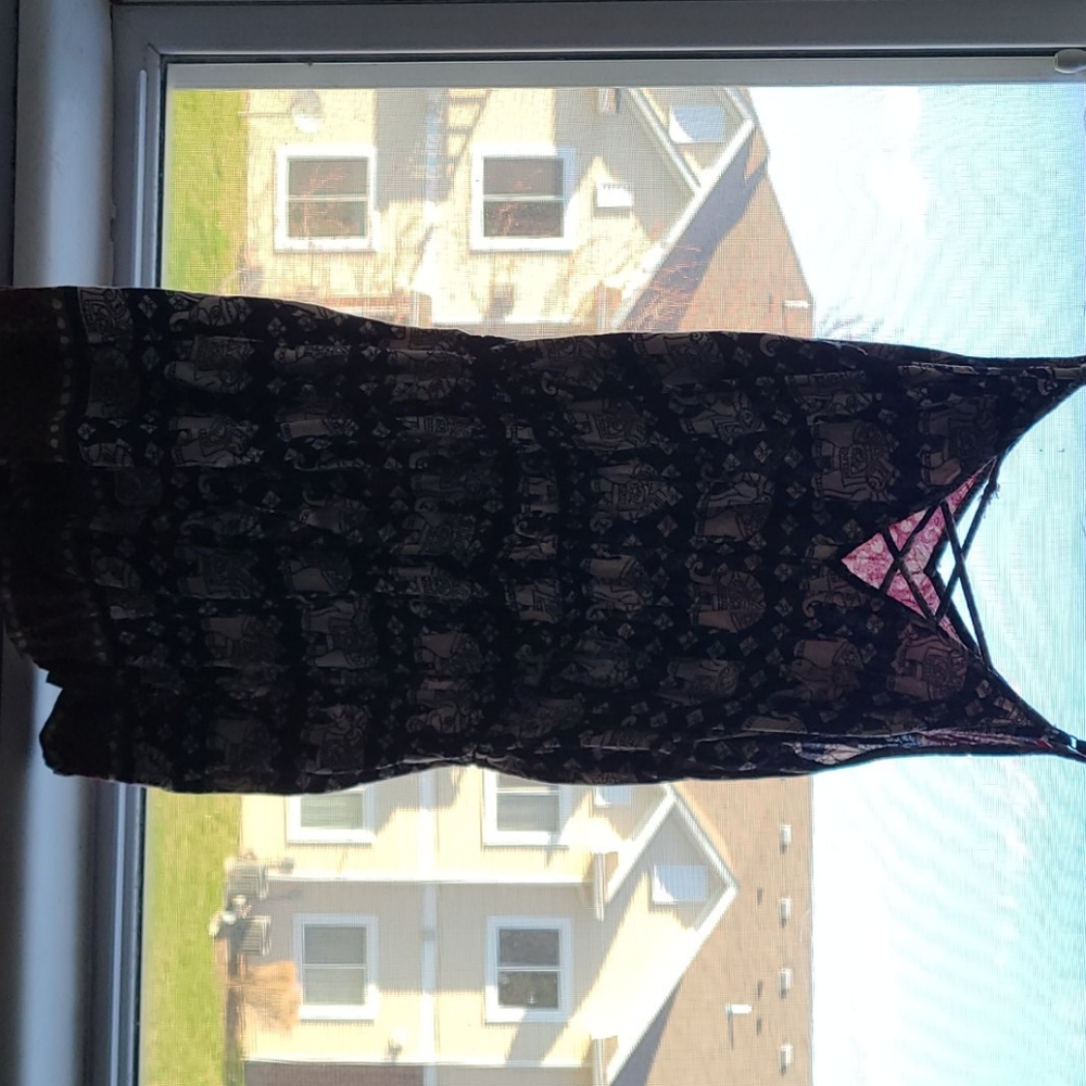 Romper - Picture 2 of 2